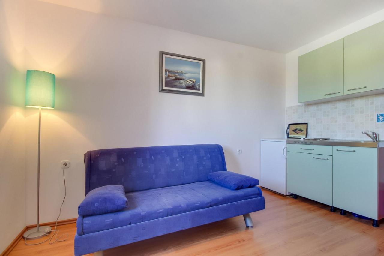Apartments Rosa Mali Losinj Exterior photo