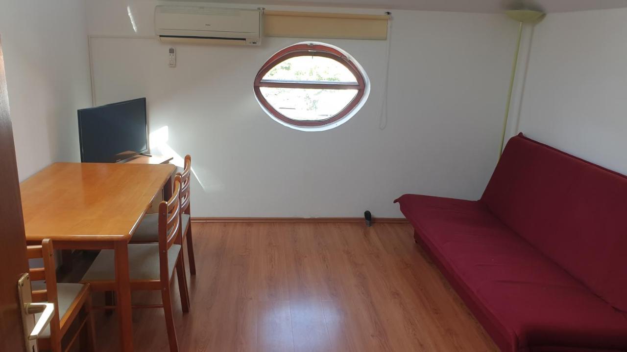 Apartments Rosa Mali Losinj Exterior photo